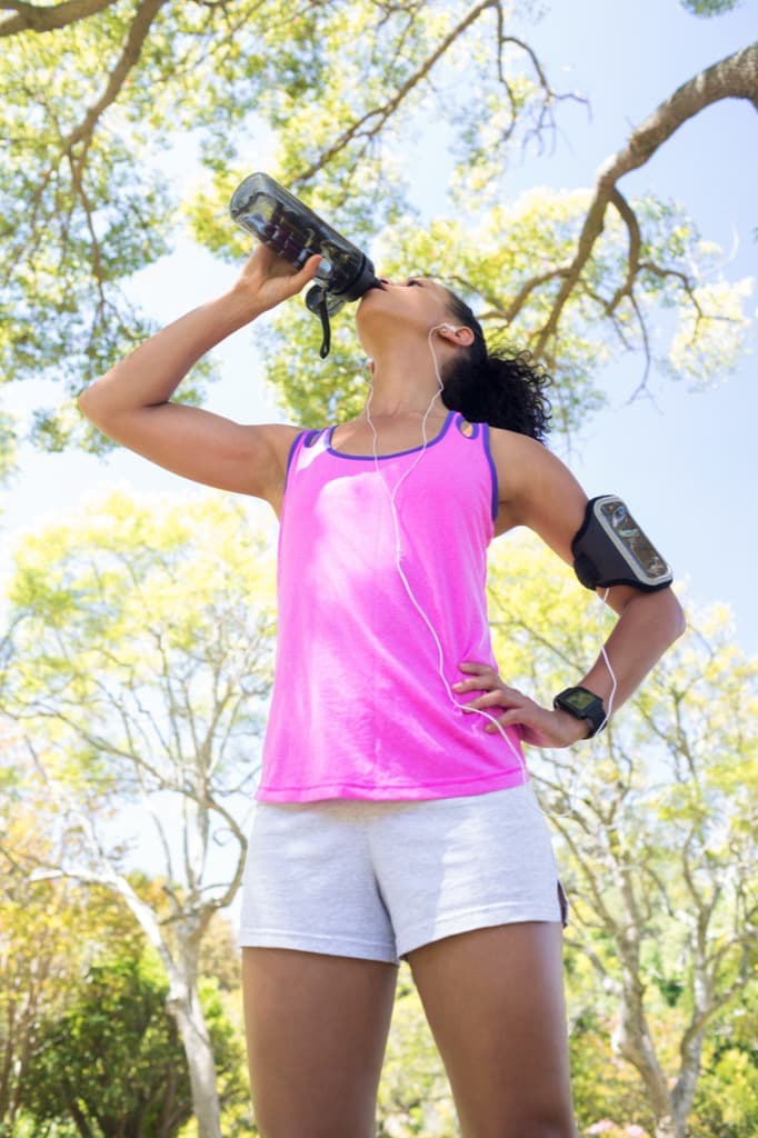 You Can Drink Too Much During a Marathon — Here's How to Stay in the Safe Zone