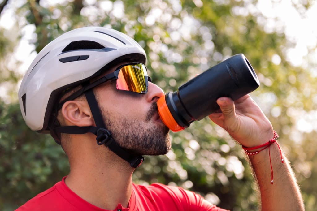 How to Build Your Race-Day Fueling Kit: What to Carry, Where to Stash It, and When to Use Each Item